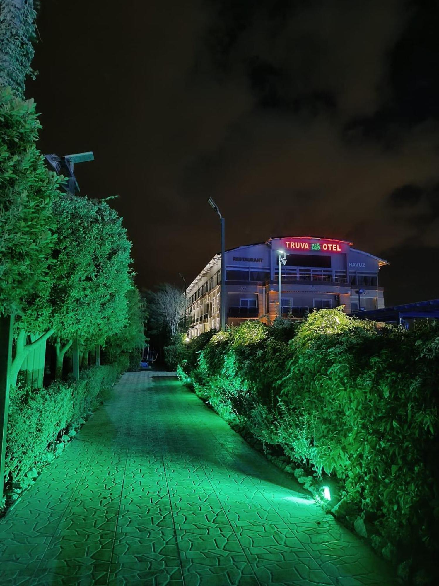 Truva Life Hotel Samandag Экстерьер фото